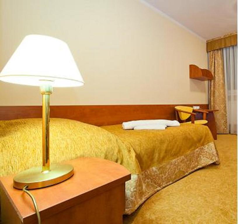Jantar Medical Spa Дзивновек Номер фото